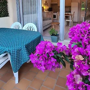Appartement Le Tamaya T2 En Rez De Jardin A 2 Pas D Belle De Toutes Commodites Et Centre Port, Cavalaire-sur-Mer